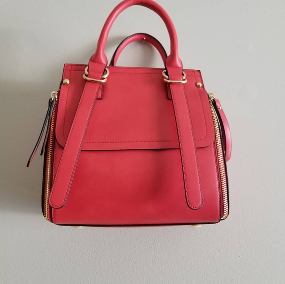 Handbag - Picture 2 of 2